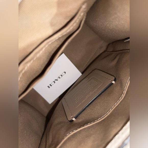 NWT✨COACH 🤎MINI CROSSBODY CALLY BAG🟤🤎⭐️ - Picture 8 of 16